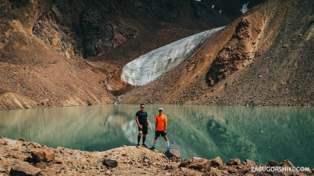 Manshuk Mametova lake: how to get there, route, Mynzhylki