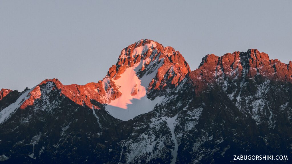 Komsomol Peak: A Journey to 4,376 Meters