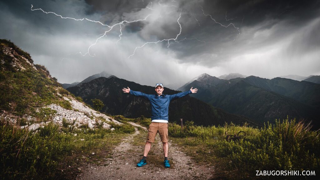 Day Hiking Tour on the Old Japanese Road from Almaty