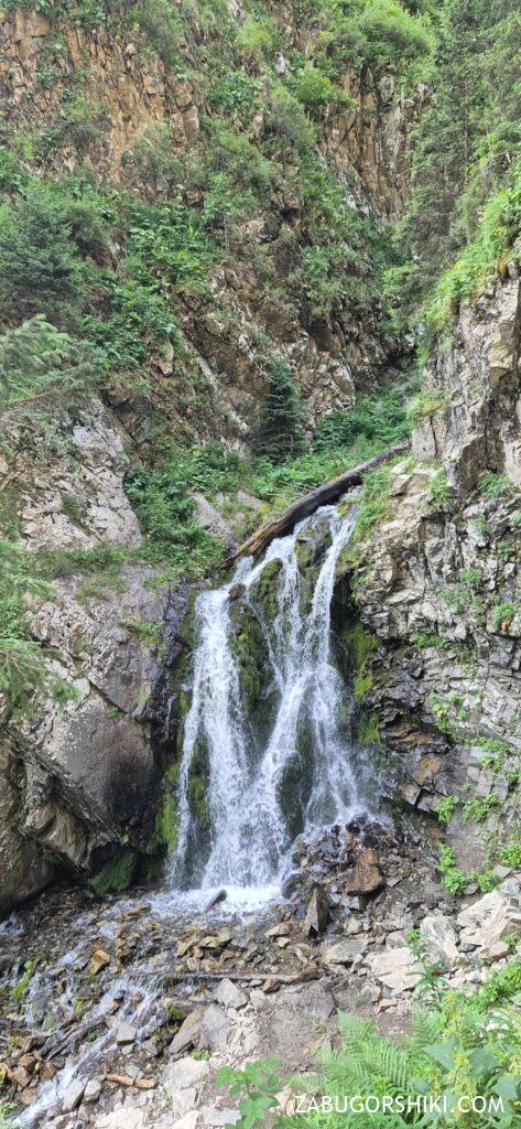 Day Hiking Tour to Bear Waterfall (Ayusay) from Almaty