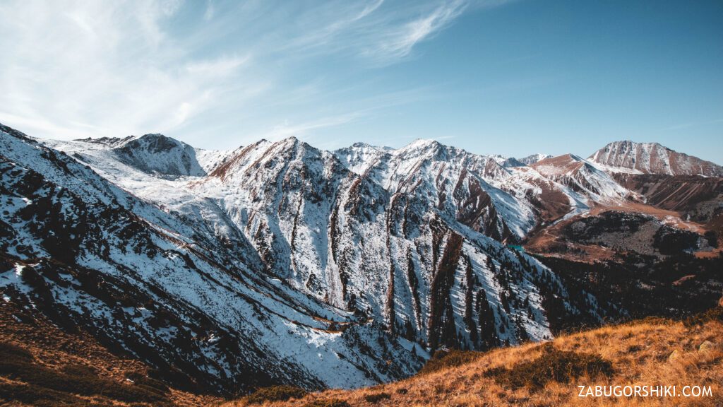 Guided Hike to Peak Skalistyi (3,332 m) – The Best View of Big Almaty Lake