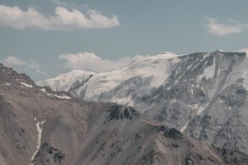 Guided Hike to Peak Karniznyi (4,017 m) – A Four-Thousander via Prohodnoe Gorge