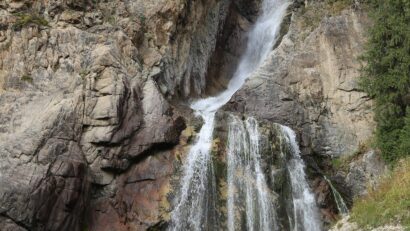 Burkhan-Bulak: Kazakhstan’s Tallest Waterfall (168 m)