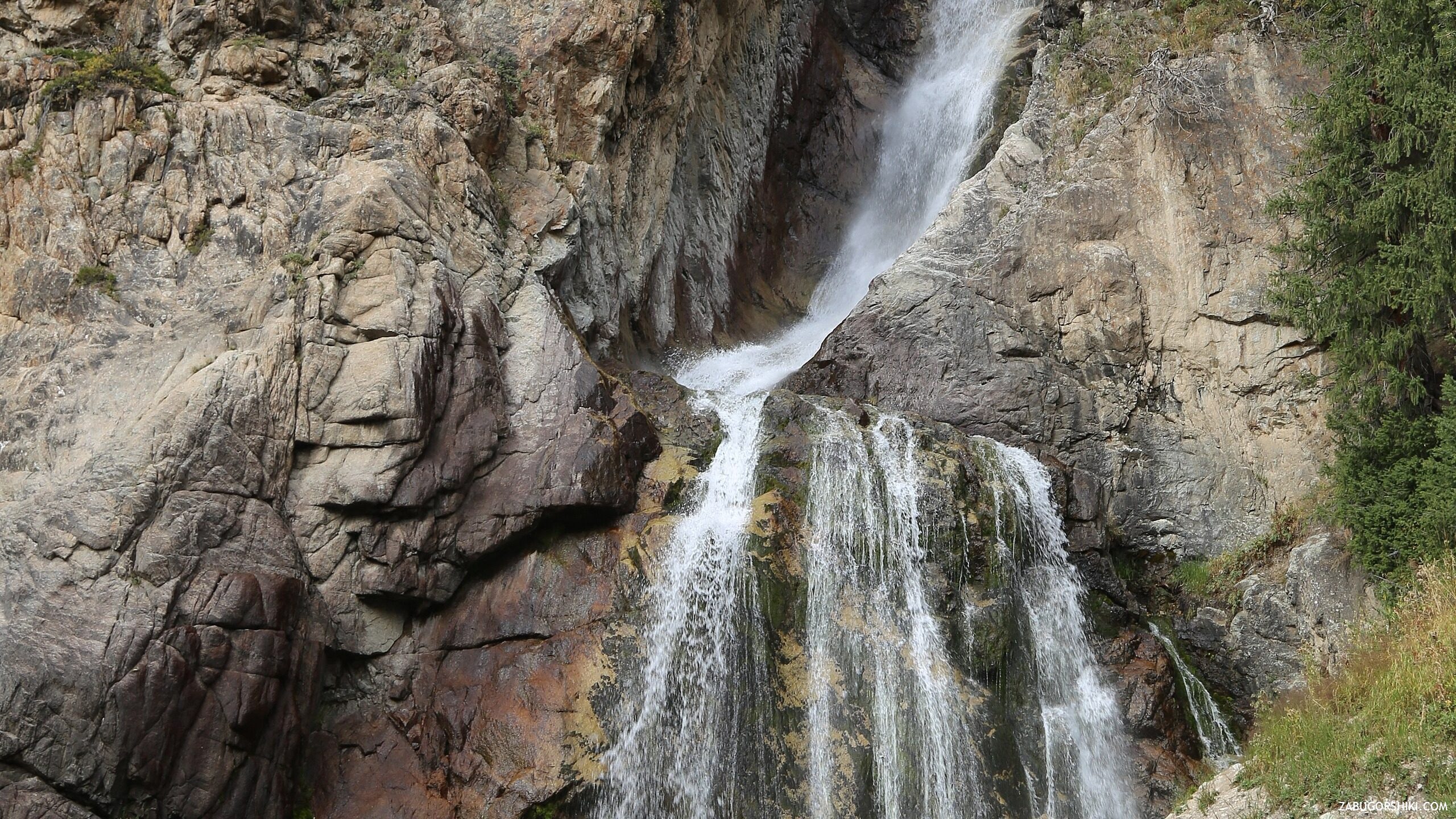Burkhan-Bulak: Kazakhstan’s Tallest Waterfall (168 m)