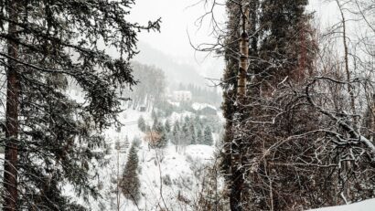 Almaty in Winter: Skating at 1,691 m, Skiing, and Snowy City Days