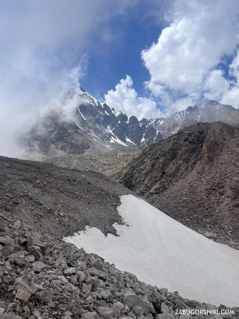 Peak Adygene (4,350 m): 2-Day Guided Climb in Ala-Archa from Bishkek