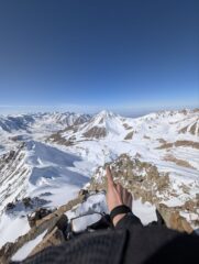 Восхождение на пик Молодая Гвардия: по следам снежного барса